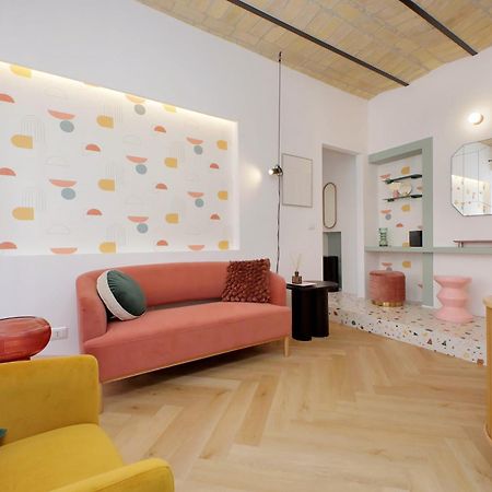 רומא Ych-Colorful And Classy Apartment Near Fori Imperiali מראה חיצוני תמונה