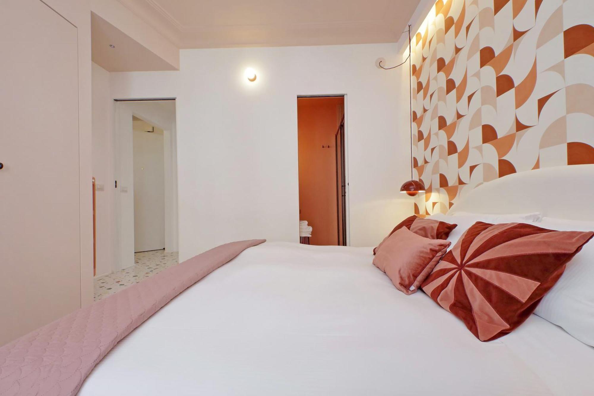 רומא Ych-Colorful And Classy Apartment Near Fori Imperiali מראה חיצוני תמונה